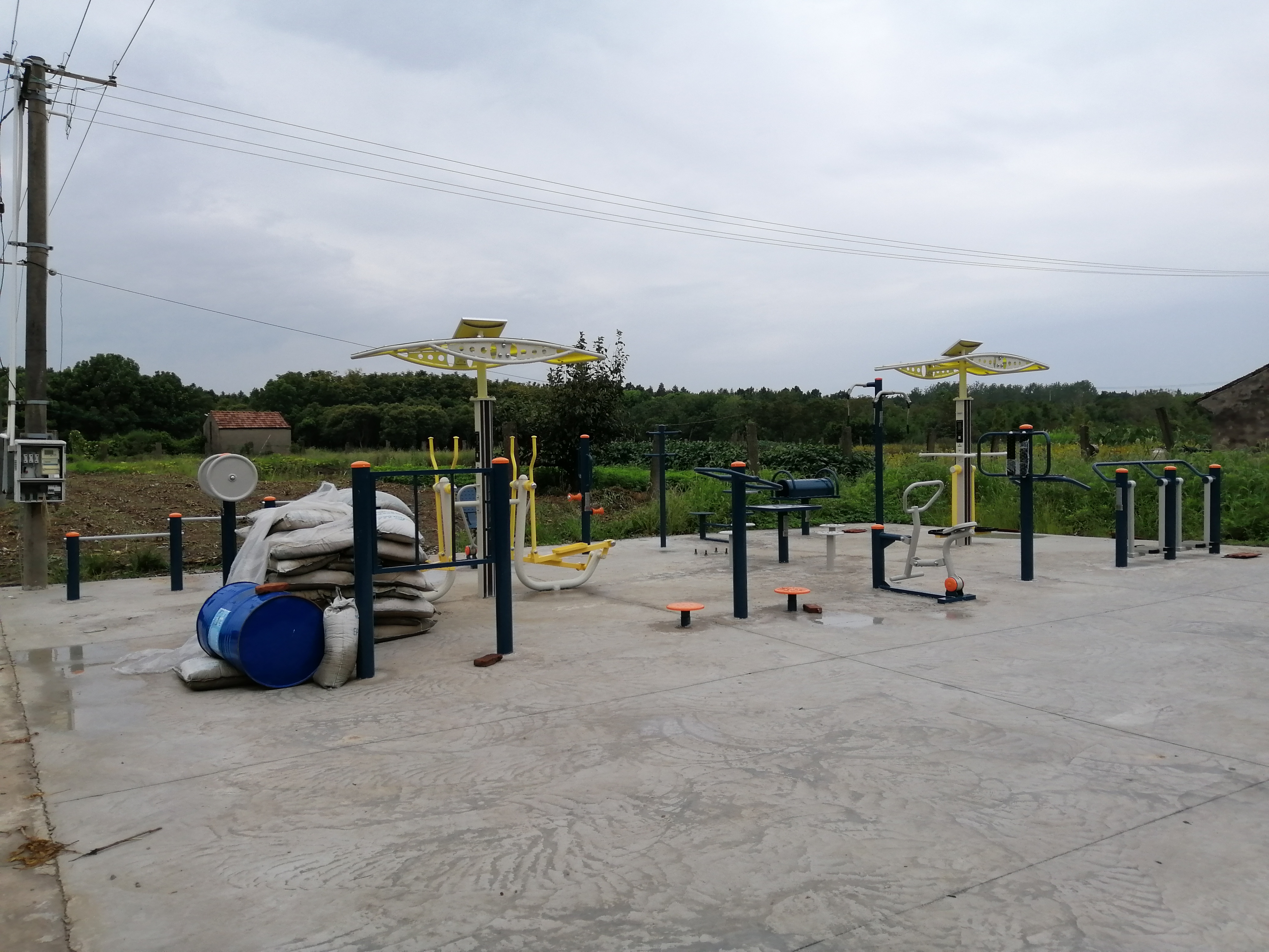 松江區(qū)泖港鎮(zhèn)黃橋村五區(qū)市民益智健身點(diǎn)