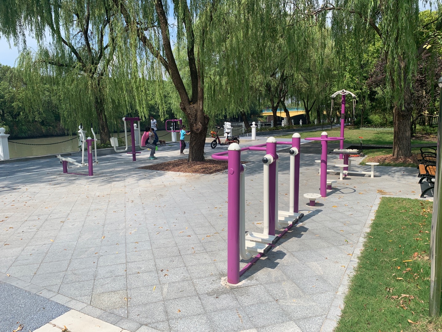 南蘭橋公寓益智健身點(diǎn)