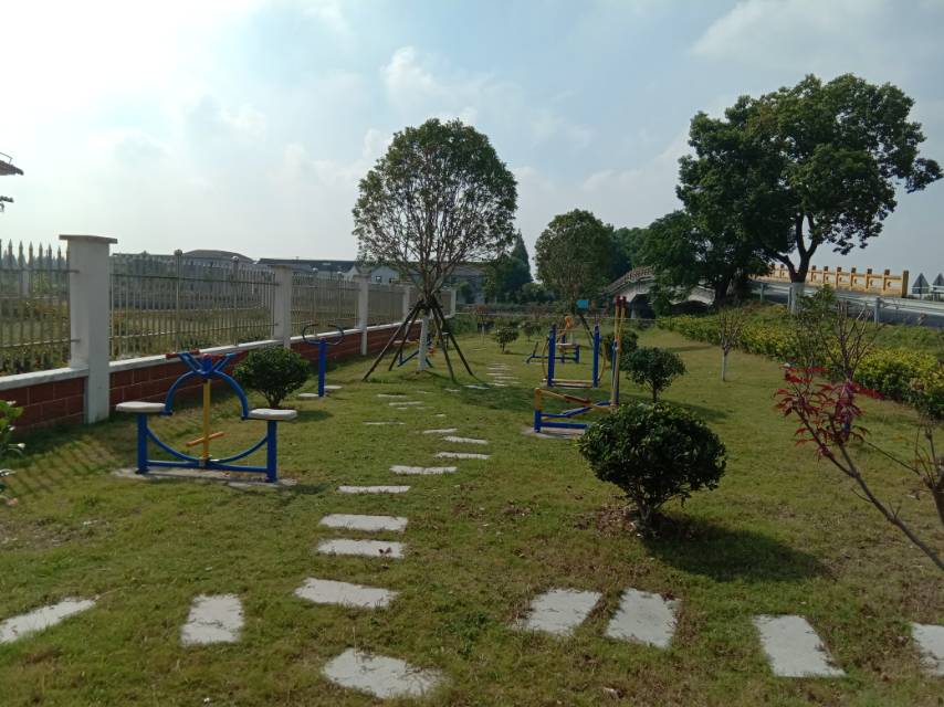 魯星村甪楊健身點(diǎn)