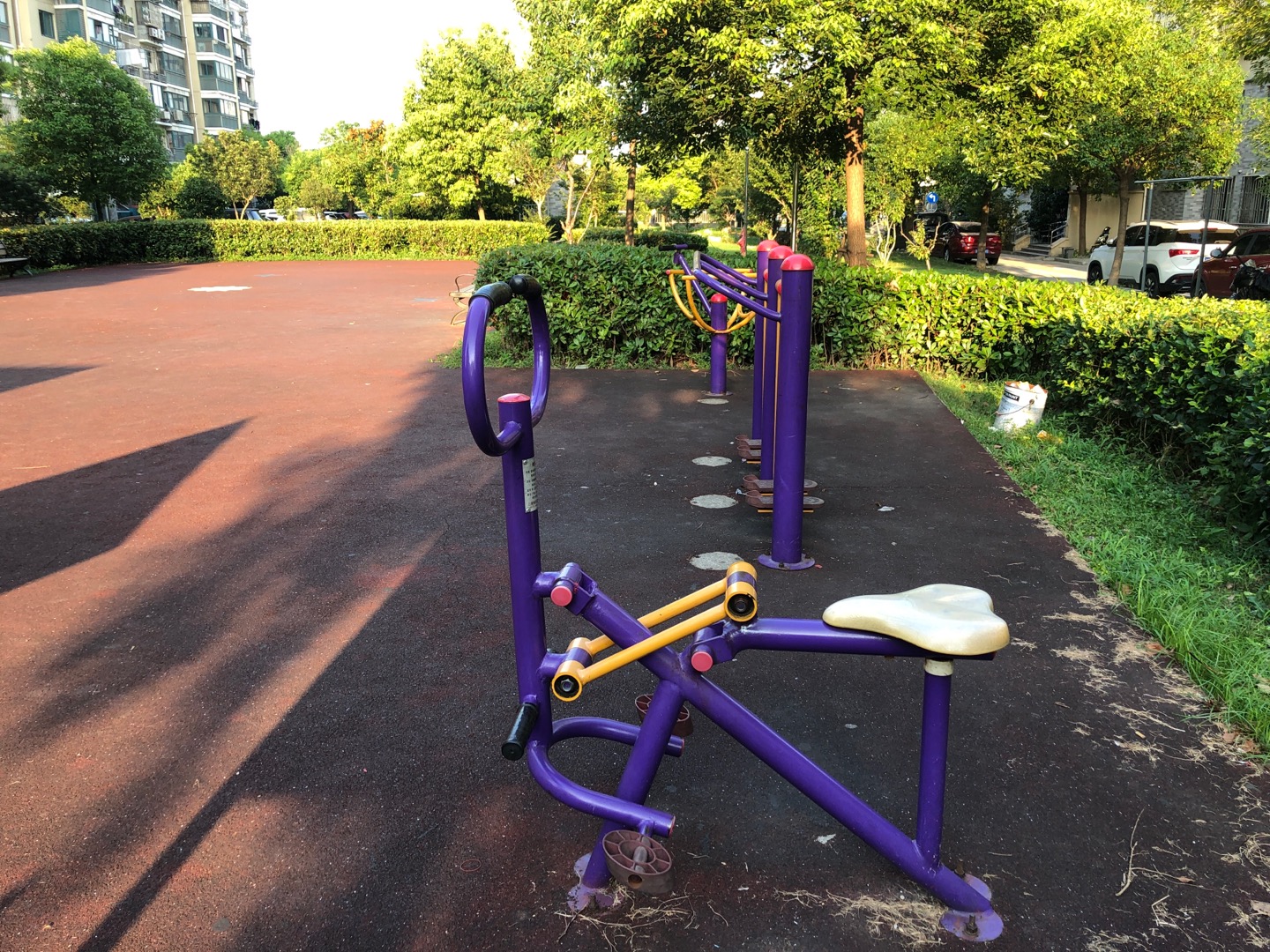 金德社區(qū)愛特路333弄健身點(diǎn)