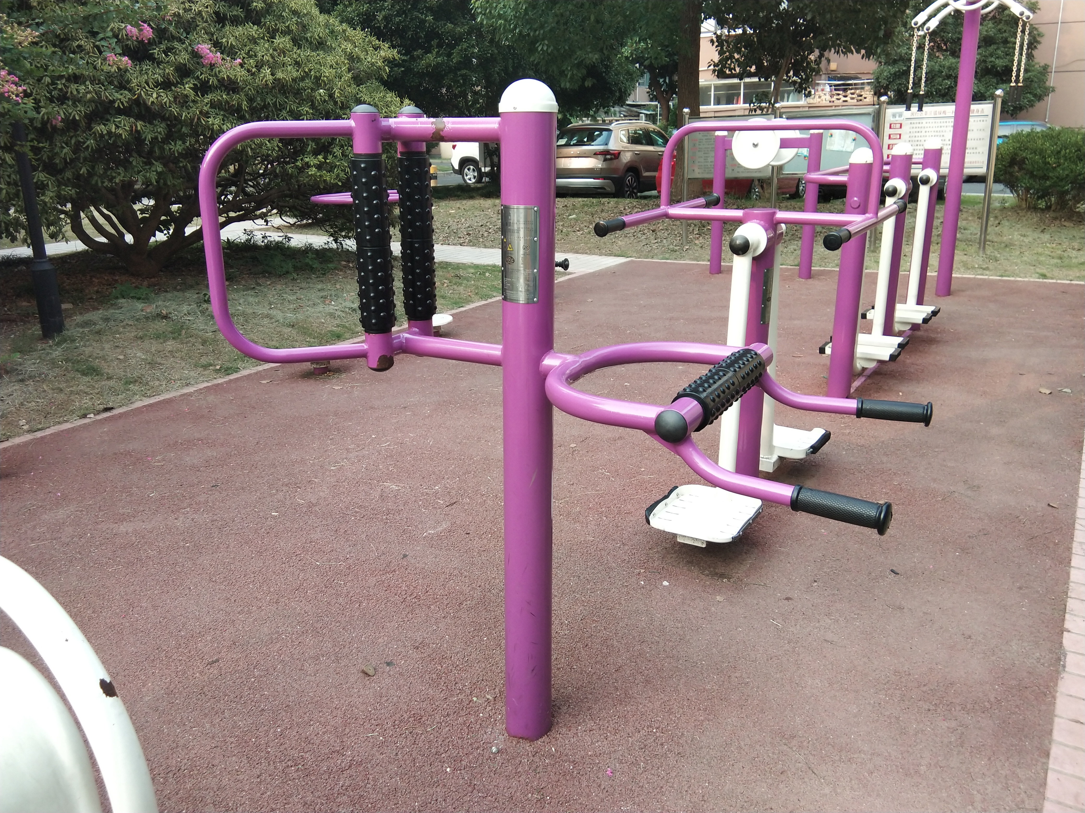 腰背按摩器 腰背按摩器