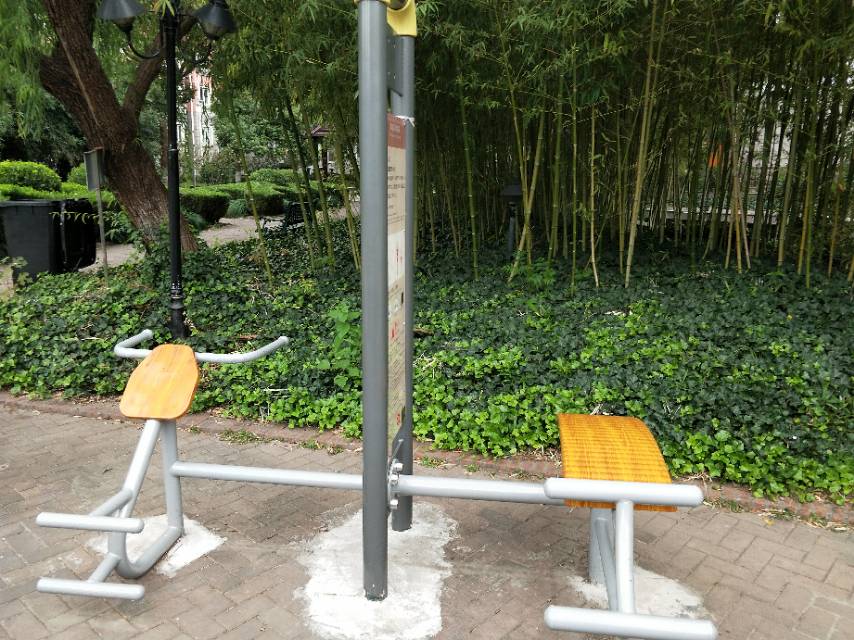 背腹肌訓(xùn)練器