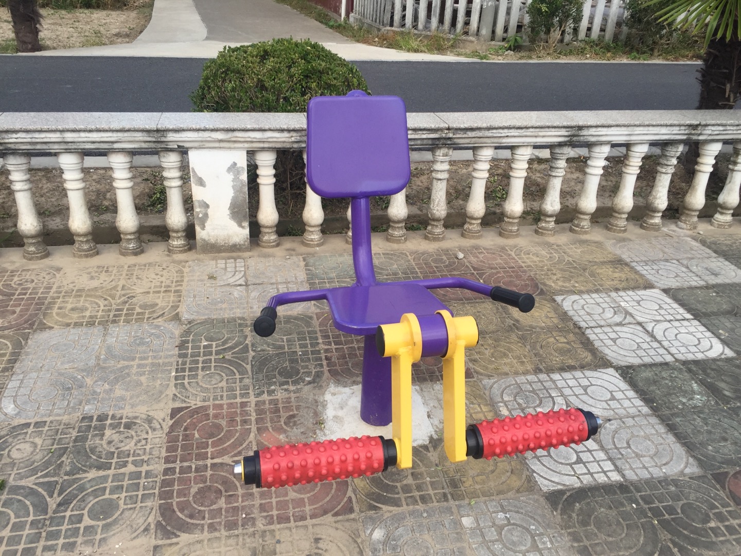 膝關(guān)節(jié)訓(xùn)練器