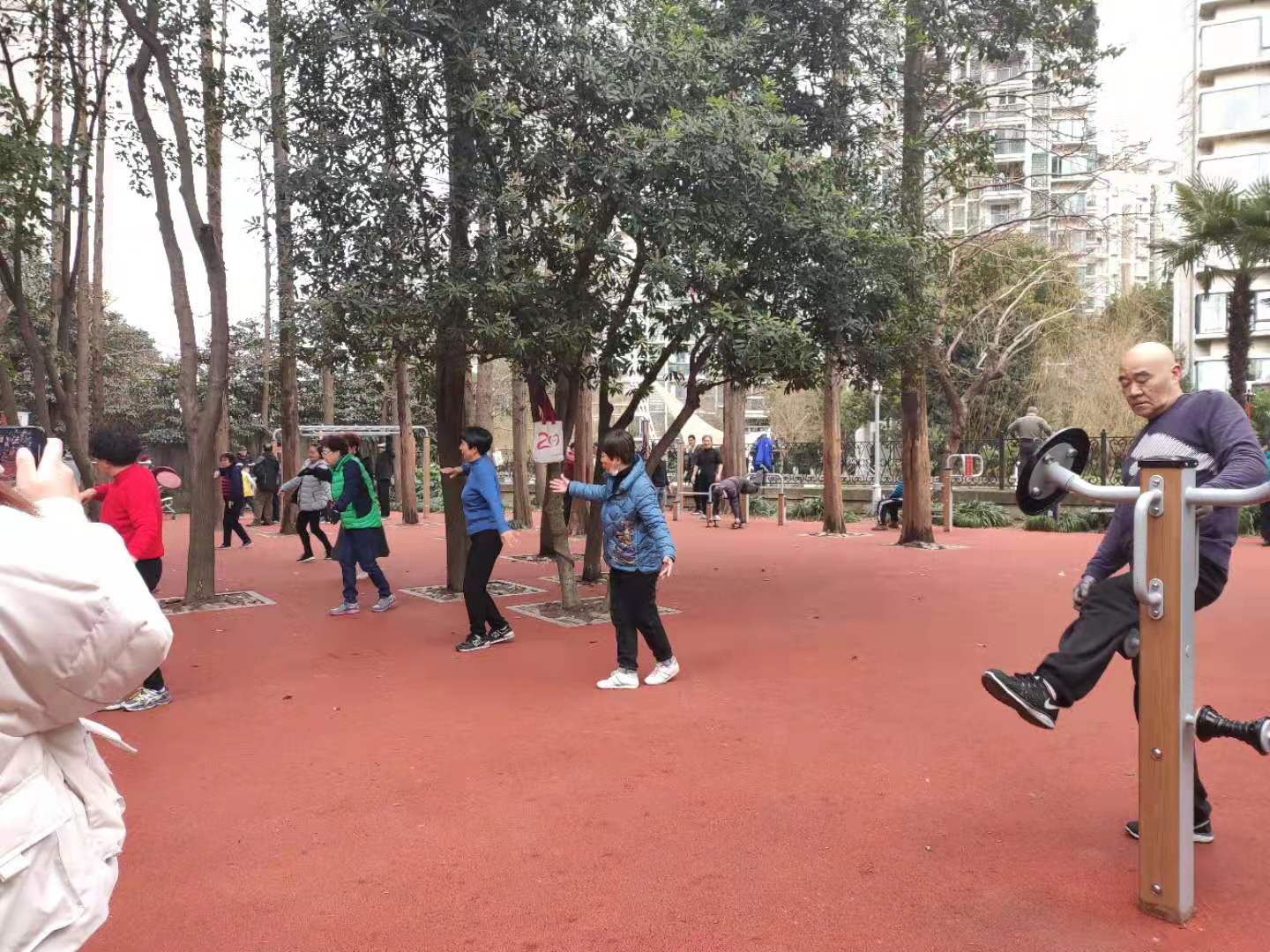松鶴公園健身苑