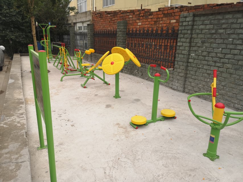 航東村四組健身苑點(diǎn)