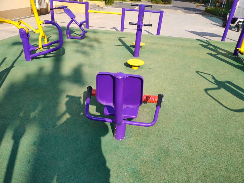 膝關節(jié)訓練器