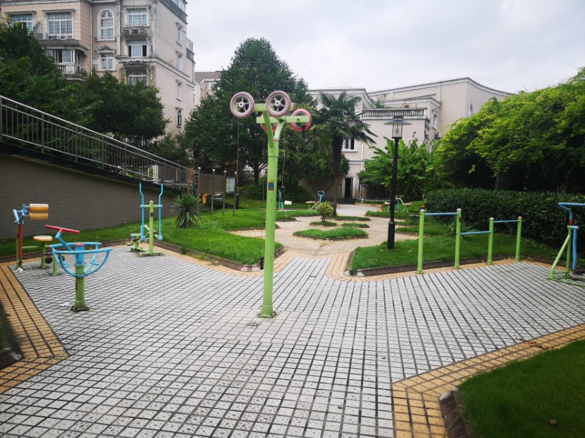 香樹麗舍健身點(diǎn)