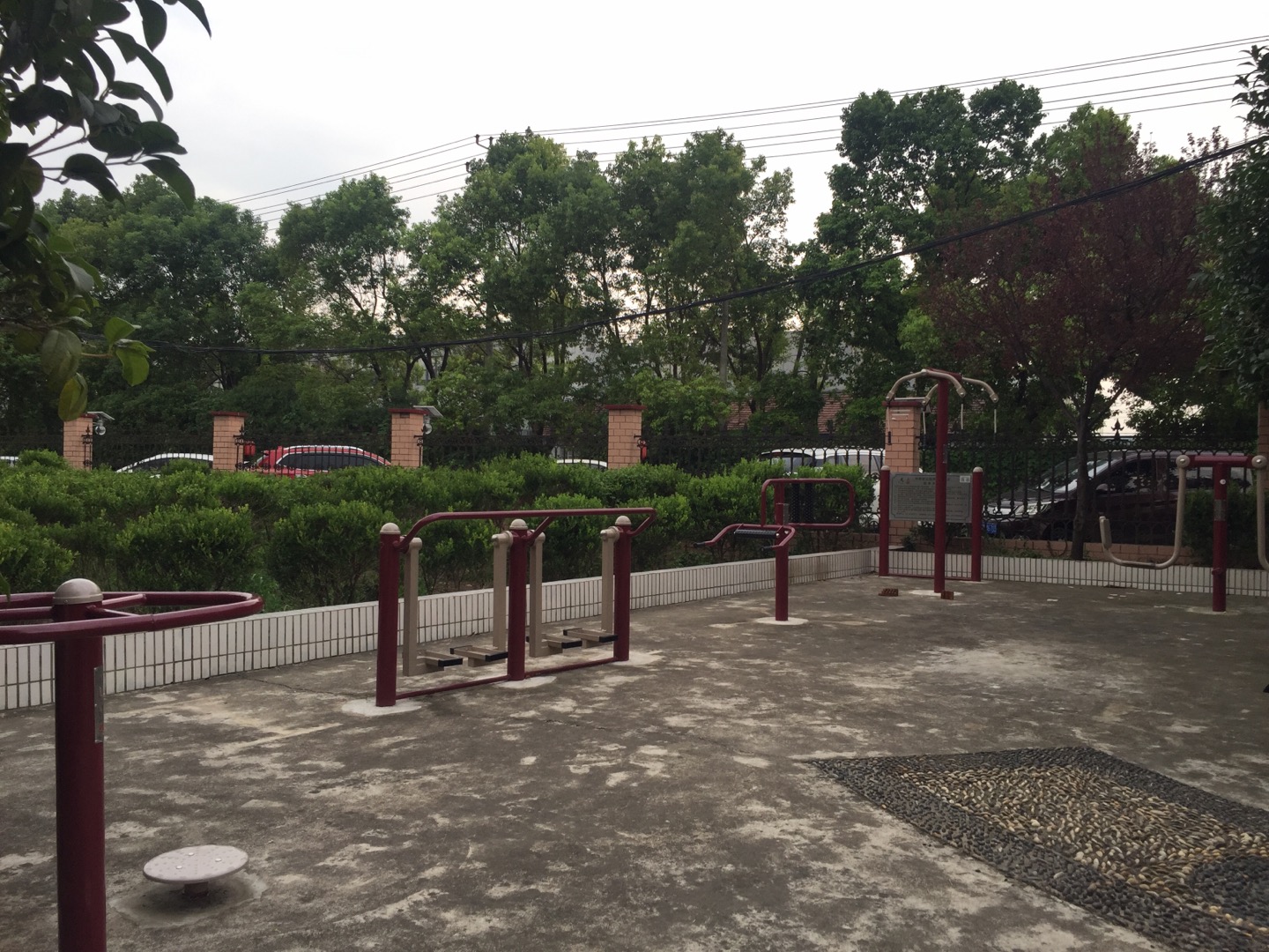 沁園居委健身點