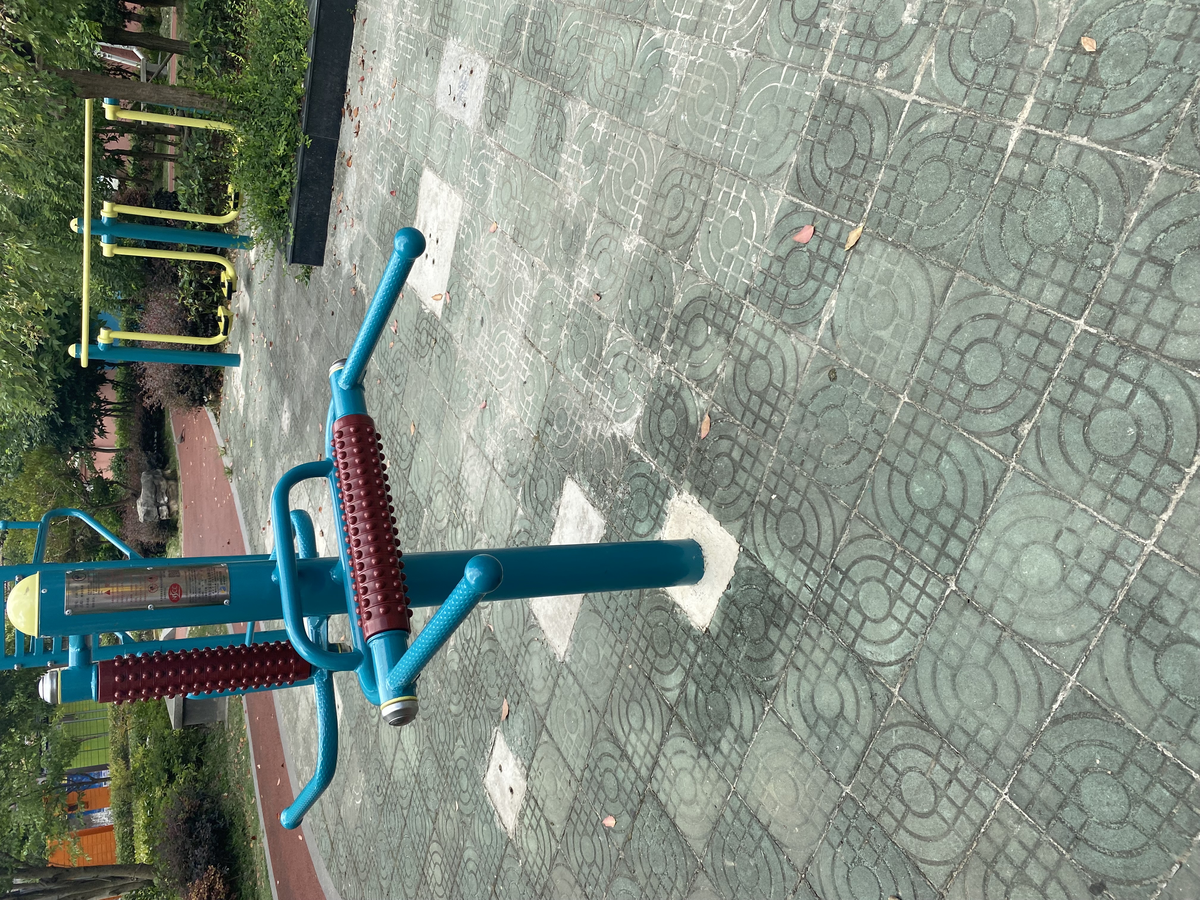 互動(dòng)式腰背按摩器