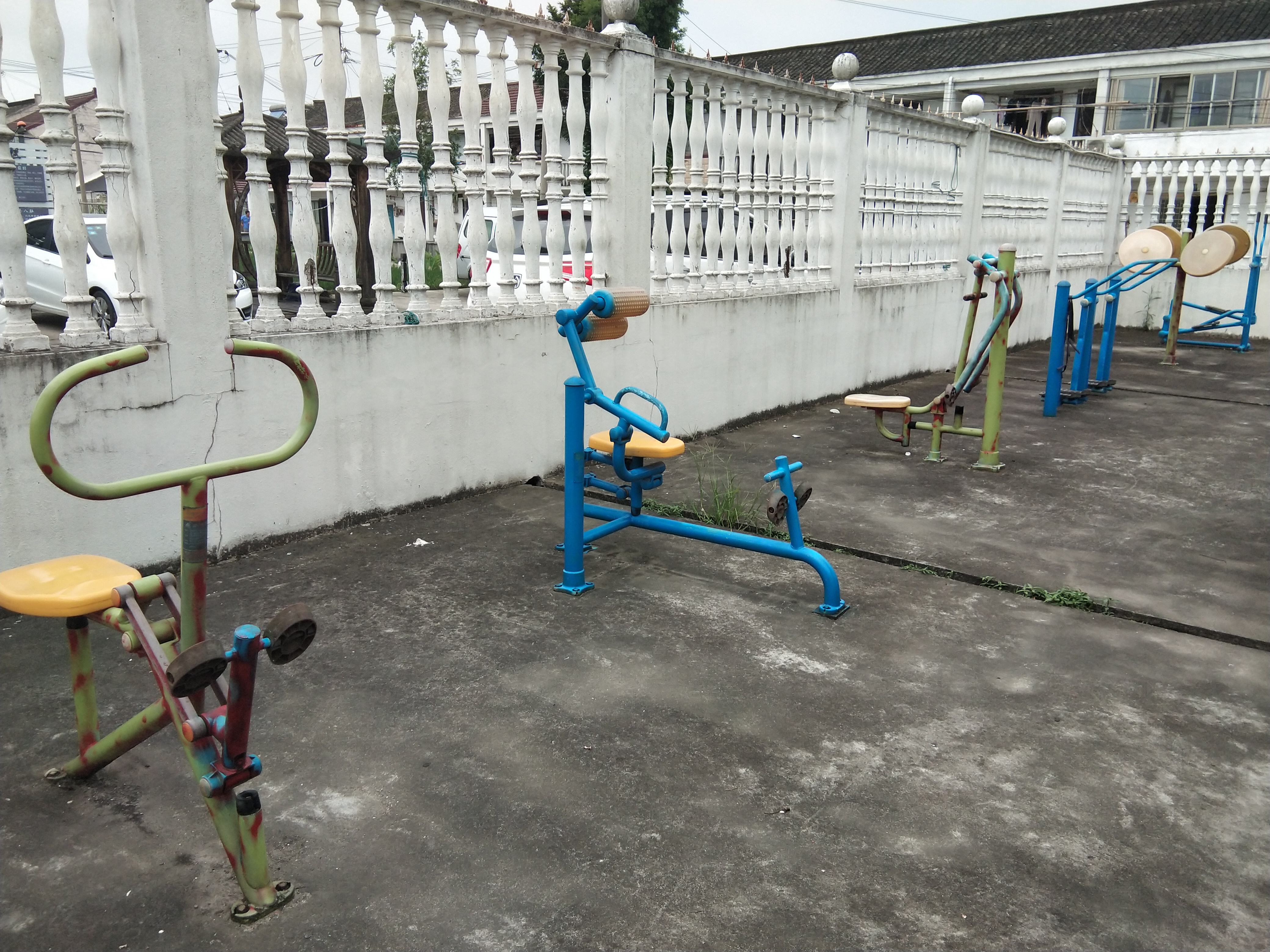 奉城鎮(zhèn)洪北村市民益智健身苑點(diǎn)