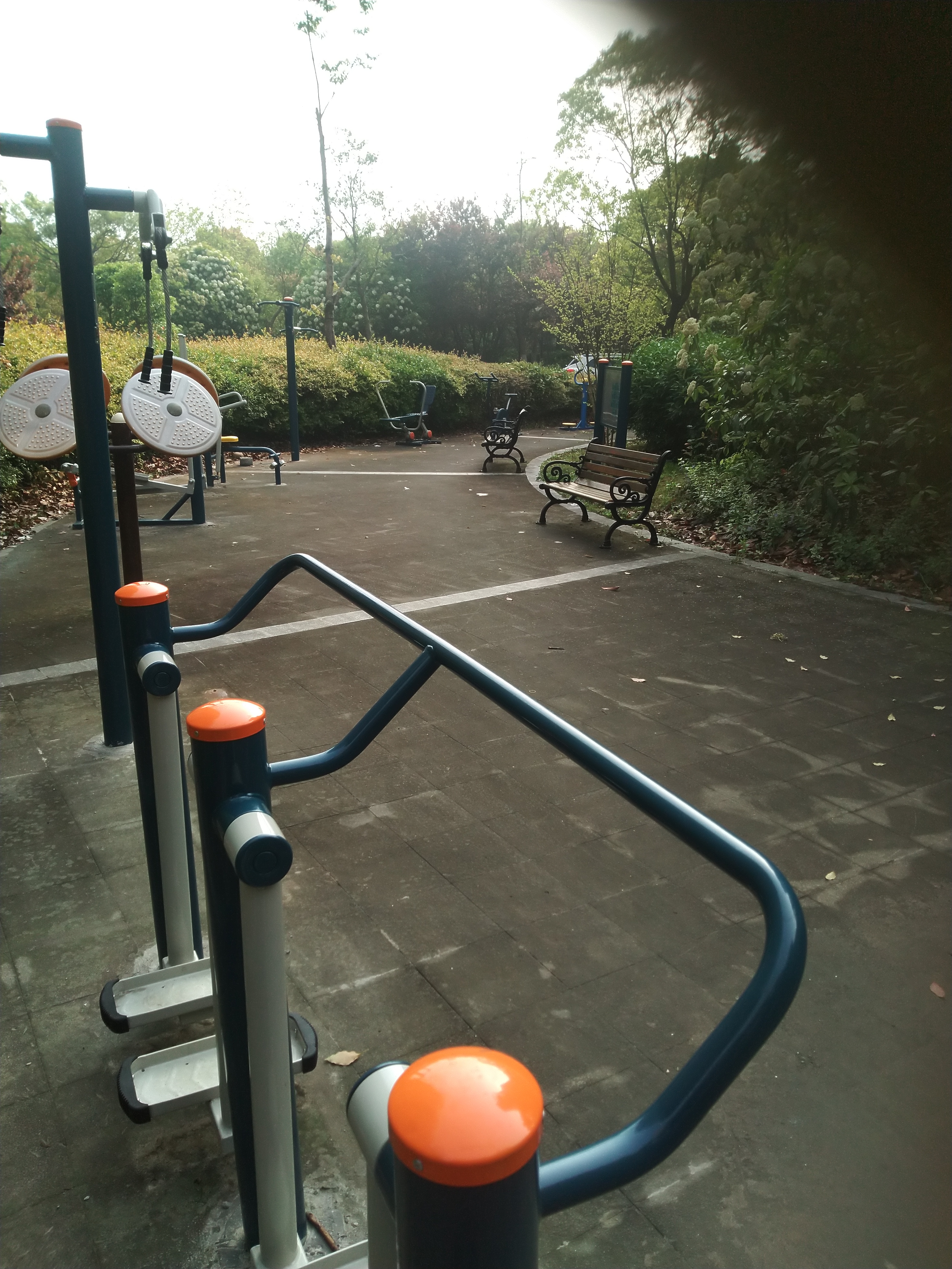 蓮蒲府邸居委健身苑點(diǎn)B