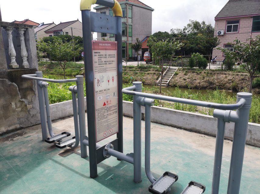 雙位太空漫步機(jī)