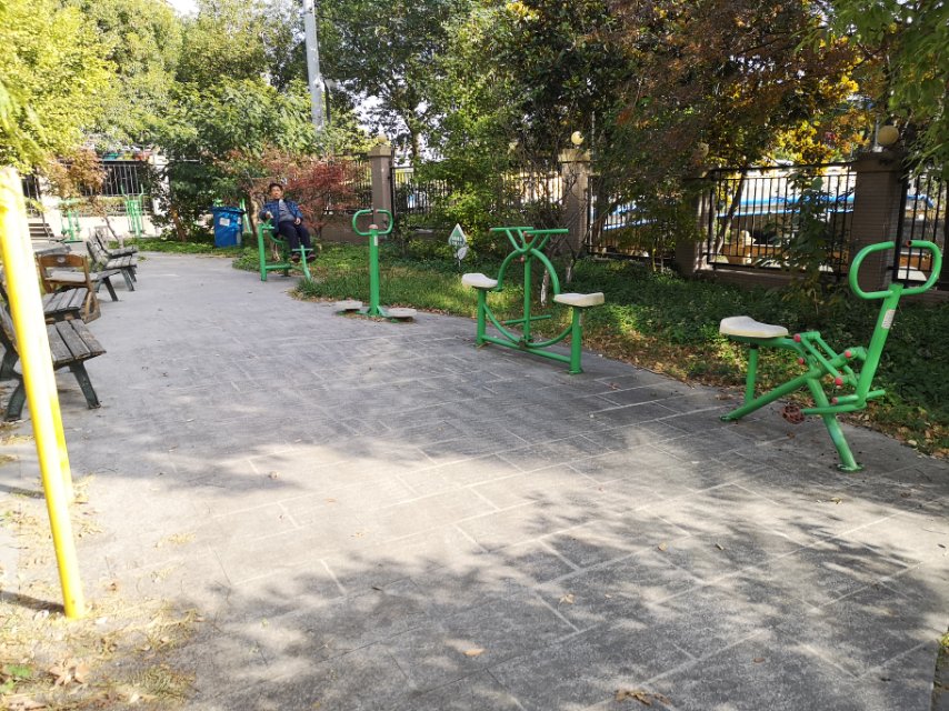 貝越河濱雅筑健身點(diǎn)