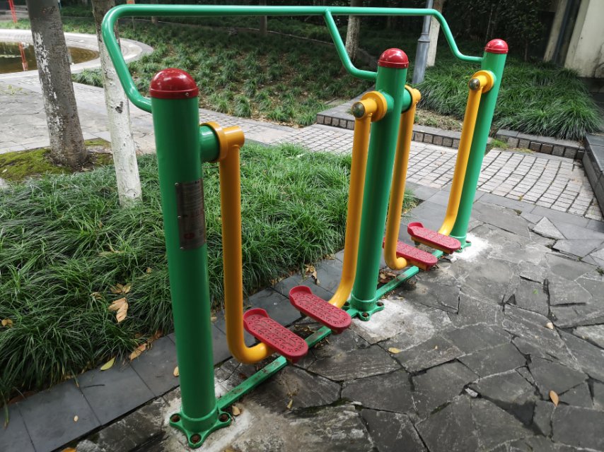 兩聯(lián)漫步機(jī) 兩聯(lián)漫步機(jī)