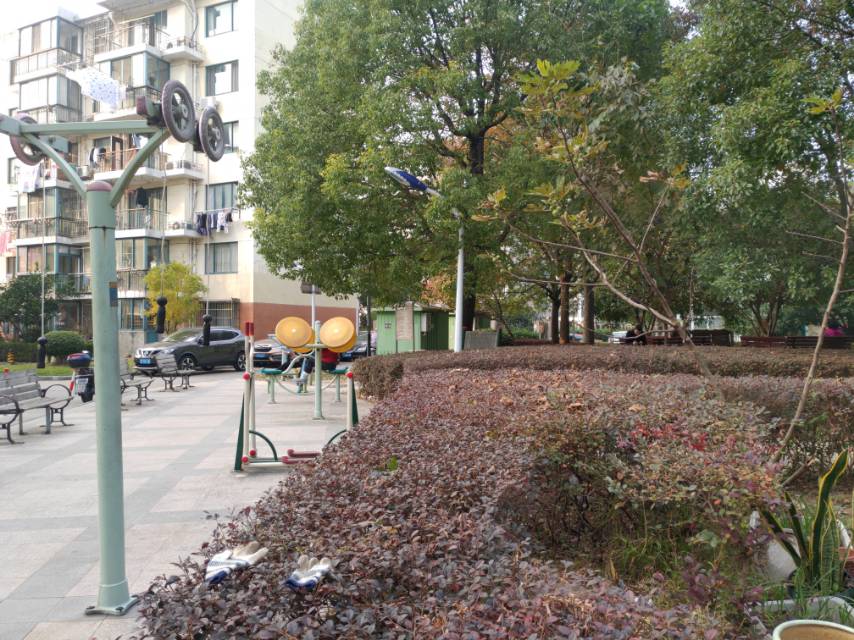 巨峰家苑健身點(diǎn)