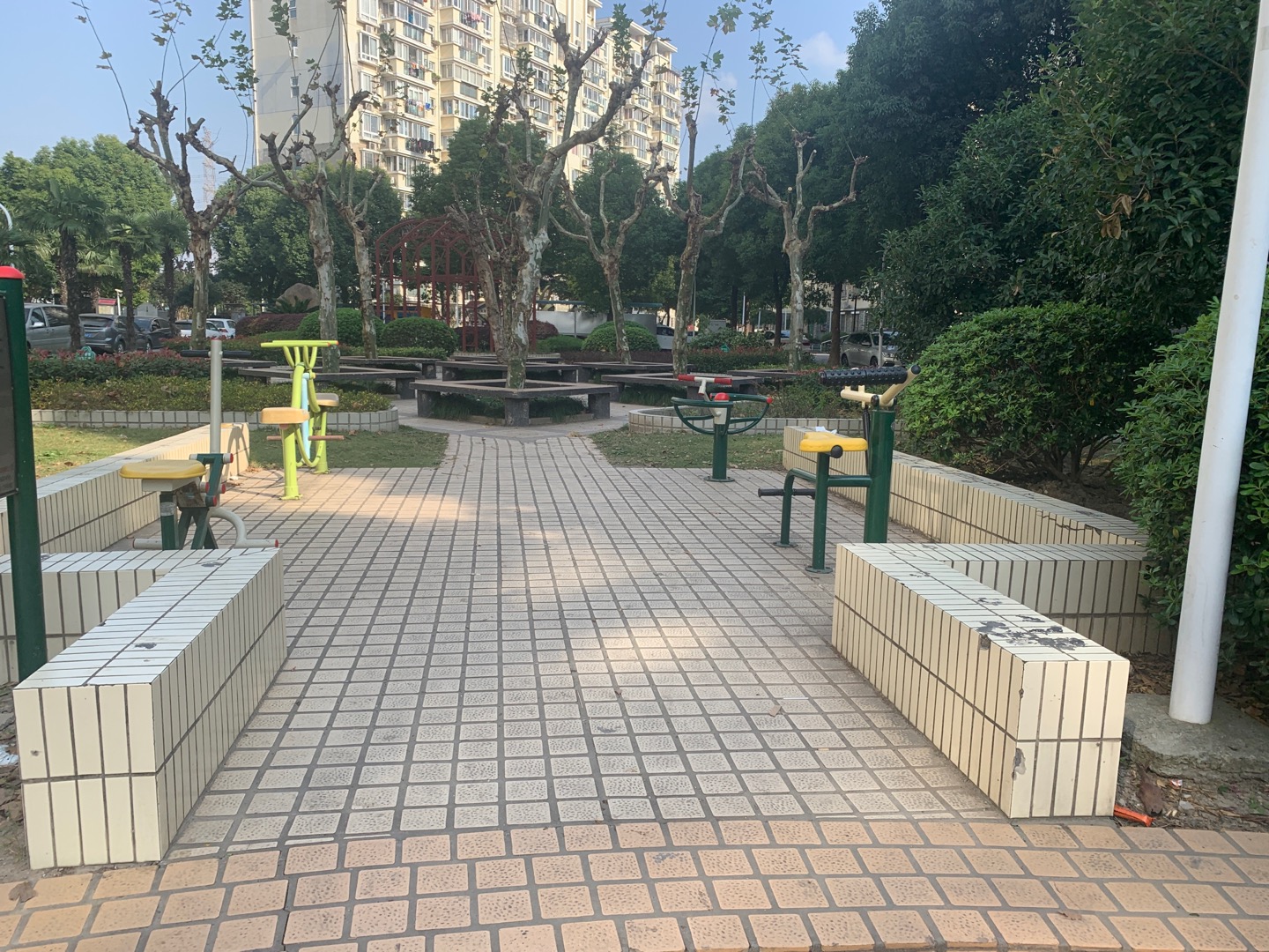 凌一居委市民益智健身苑點