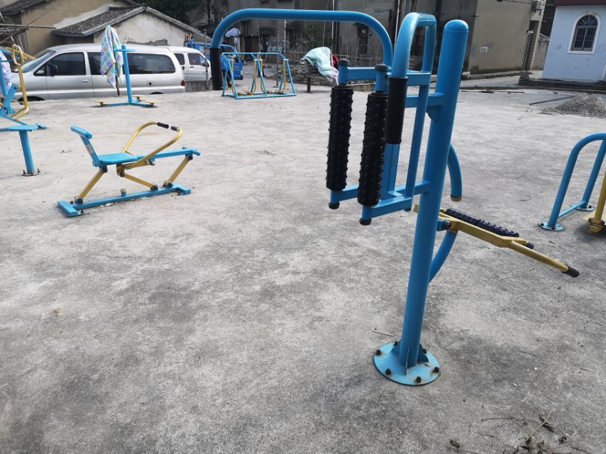 百曲村8組健身點(diǎn)