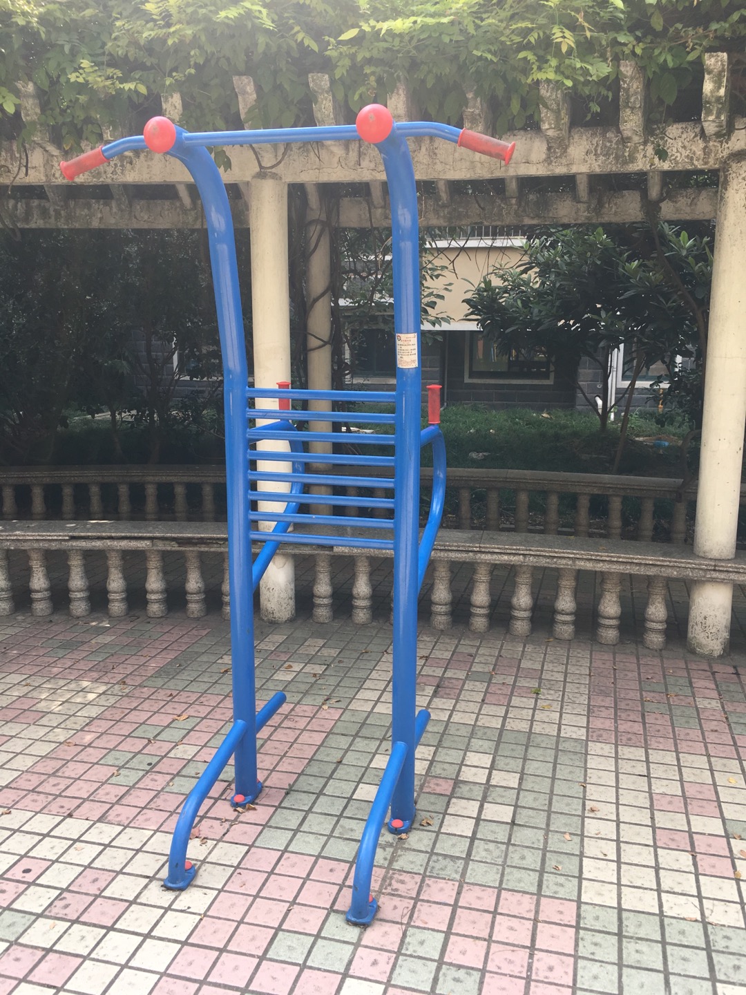 多功能訓(xùn)練器