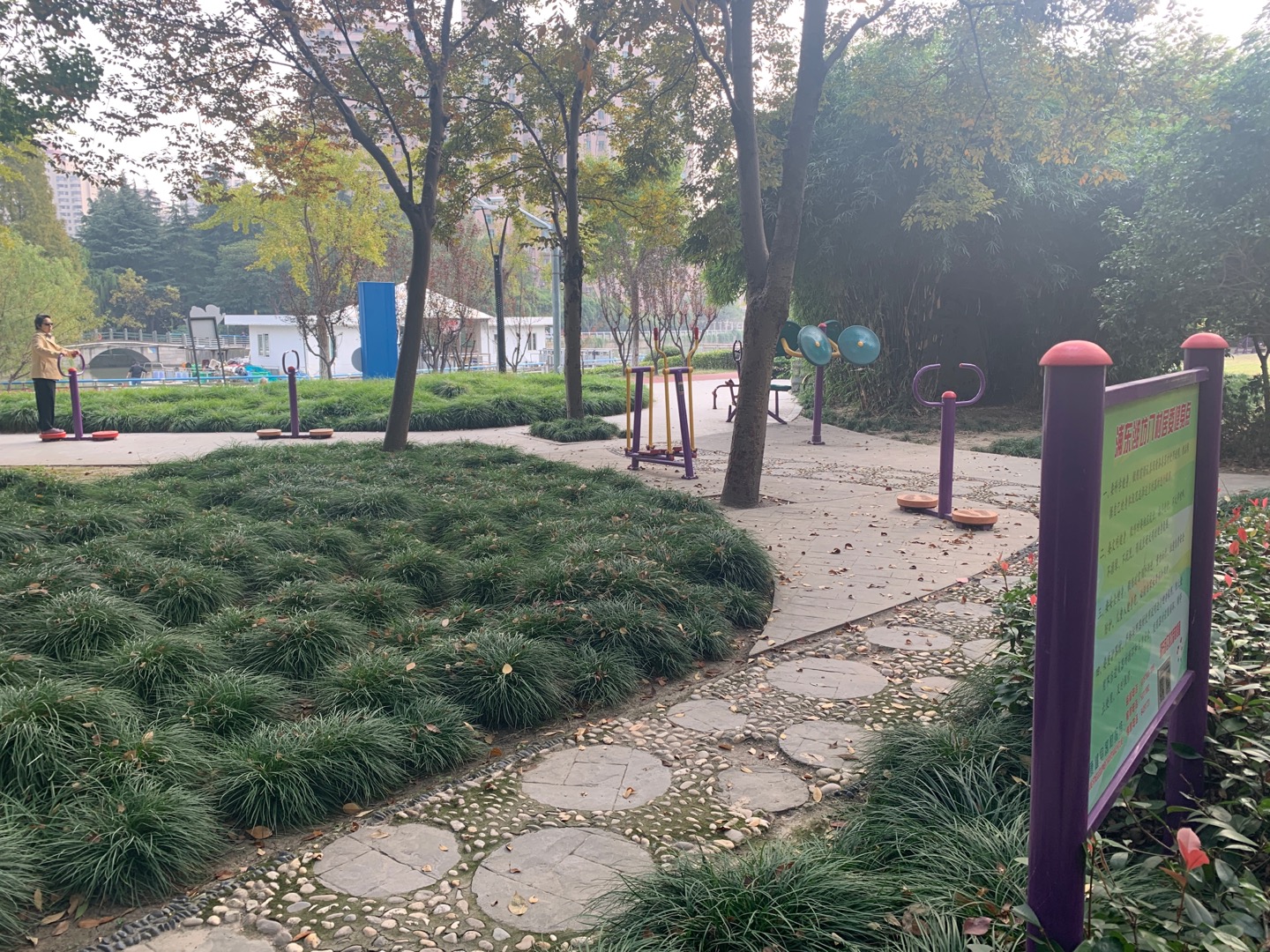 濰坊八村居委健身點3