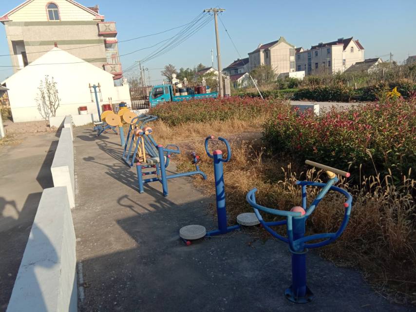 新如村5組新路670號(hào)西健身路徑