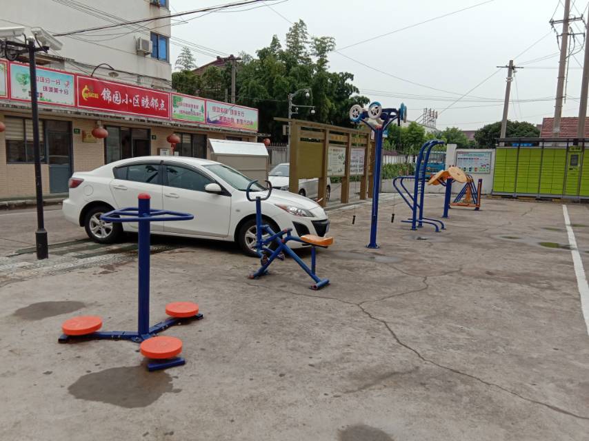 杏花社區(qū)安居路健身點