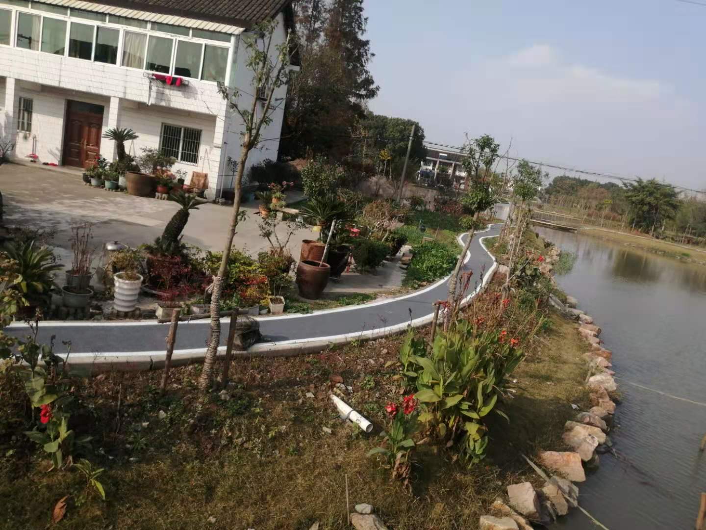 白鶴鎮(zhèn)紅旗村項(xiàng)家埭市民健身步道