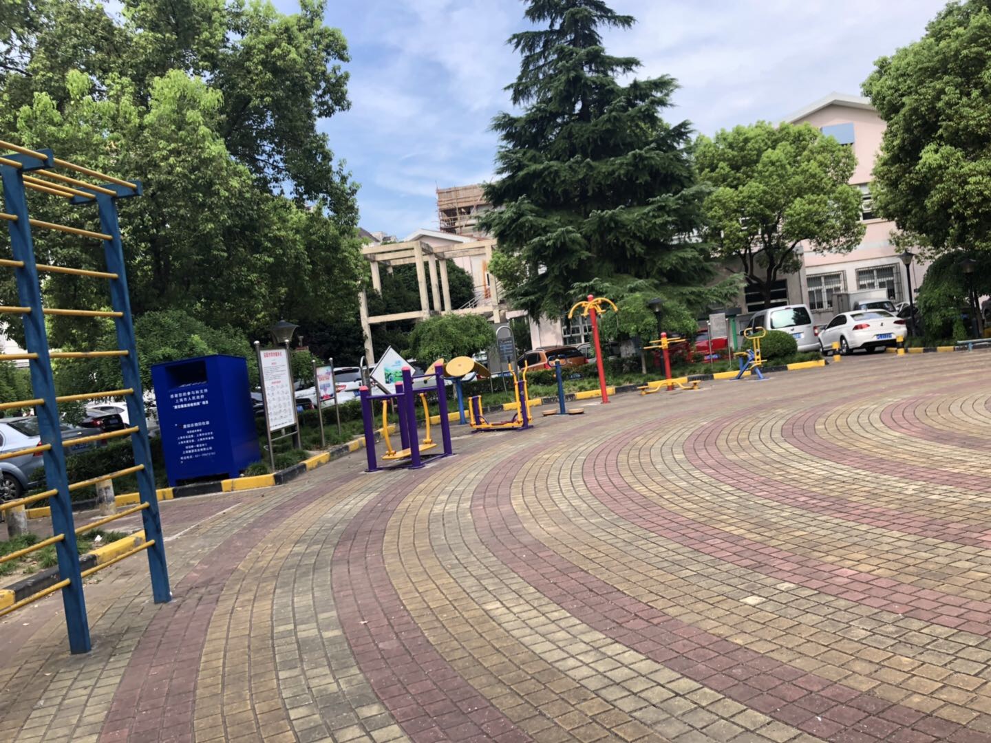 迎園東四坊健身點(diǎn)