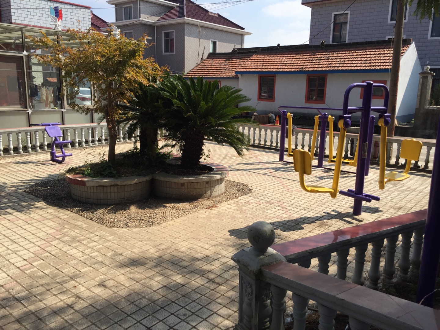 新聯(lián)村十一組健身點(diǎn)