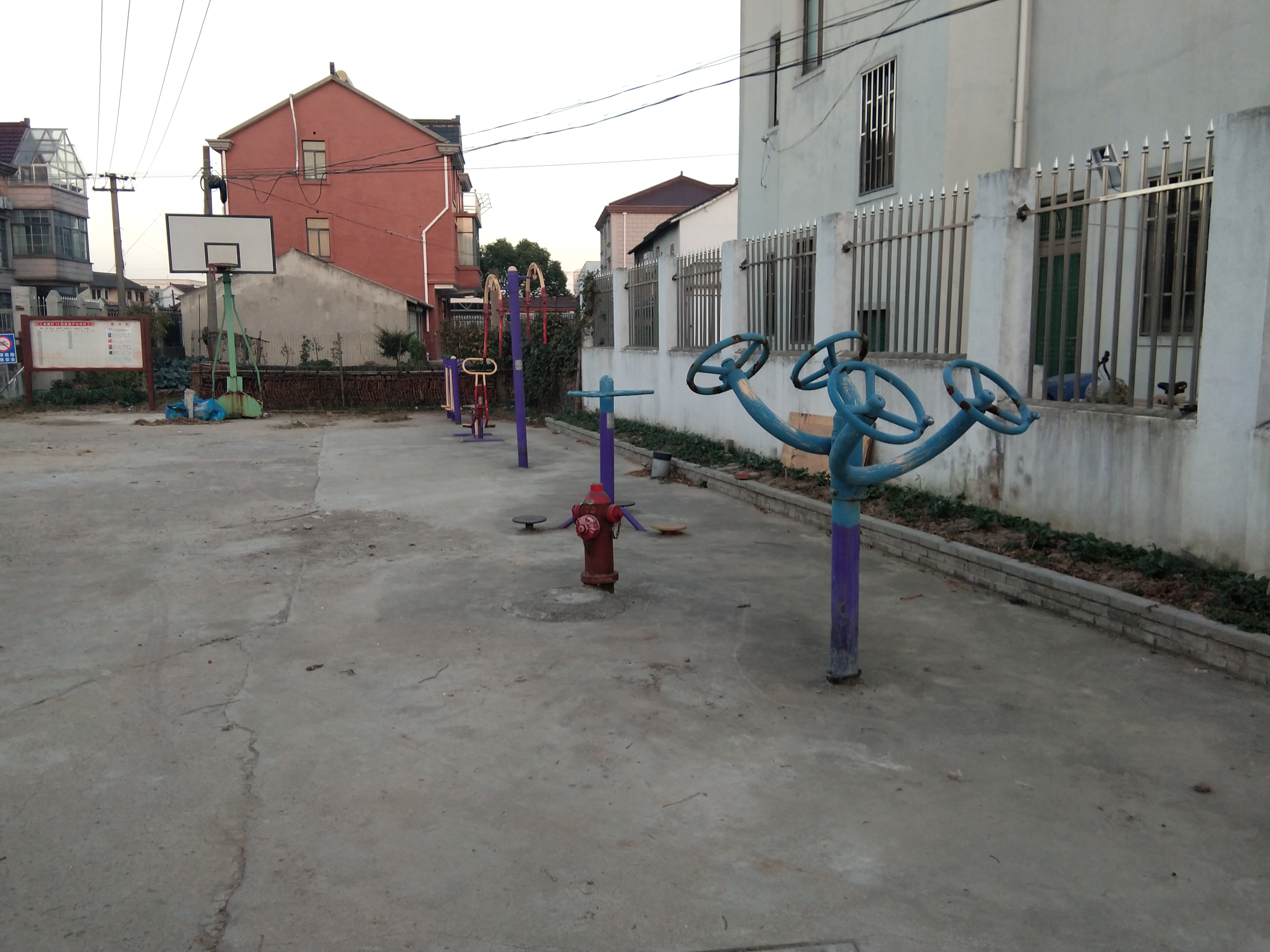 金建村長(zhǎng)橋609號(hào)健身苑點(diǎn)