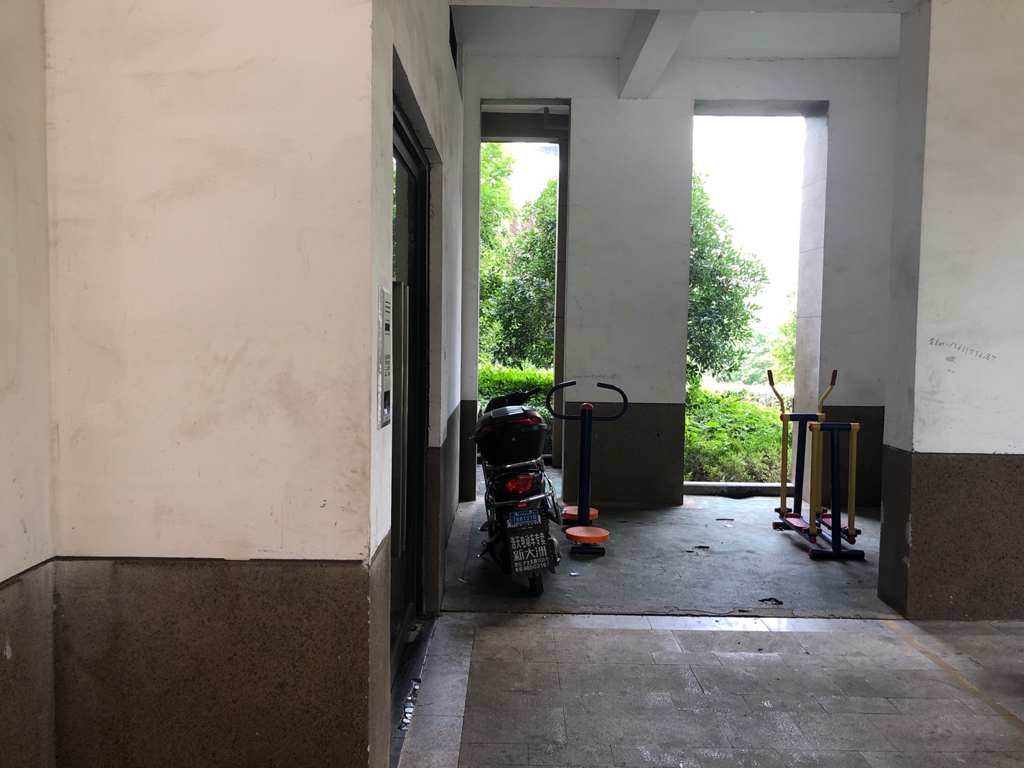 嘉豪社區(qū)臨洮路1001弄健身點2