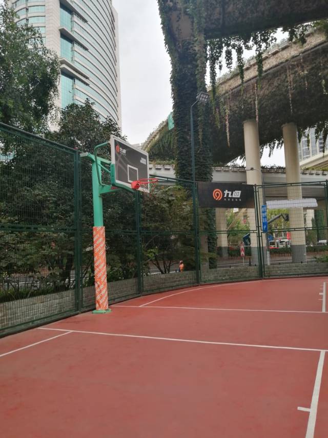 世博林市民球場(chǎng)（籃球）