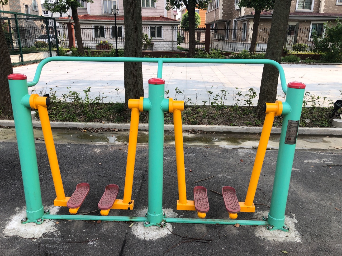 兩聯(lián)漫步機(jī) 兩聯(lián)漫步機(jī)