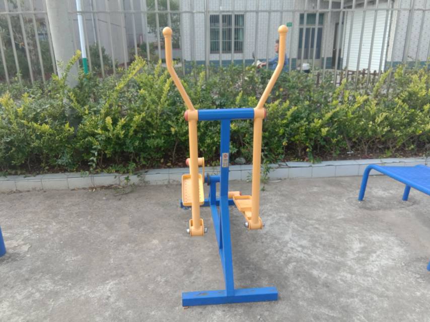 室外橢圓機(jī)