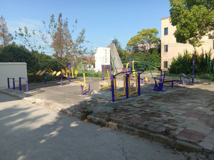 東平鎮(zhèn)前哨場(chǎng)部健身點(diǎn)