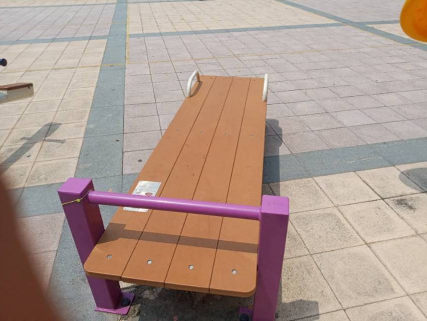 仰臥起平臺(tái)