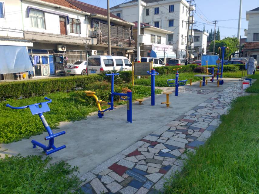 蓮盛居委會（蓮民路）健身點