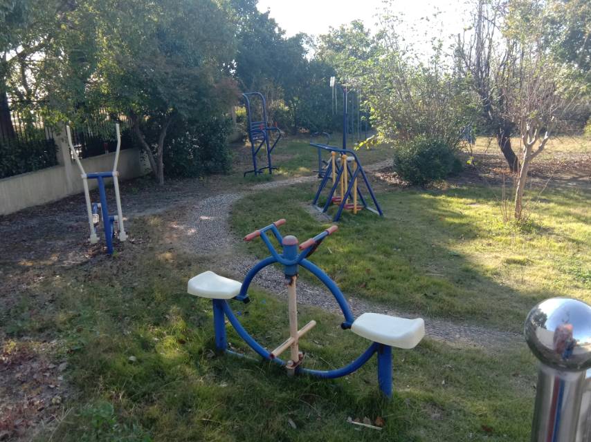 祝西村858號(hào)健身路徑