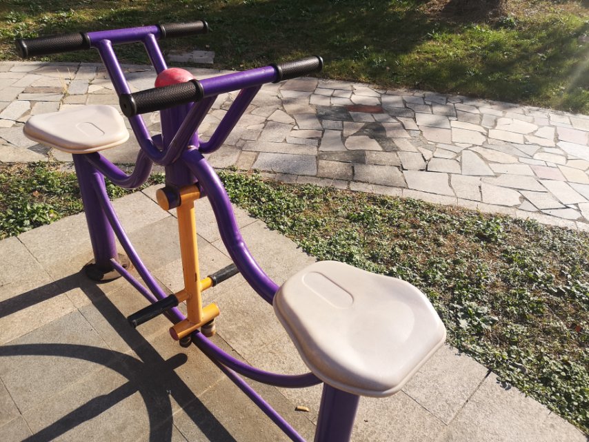 下肢訓(xùn)練器