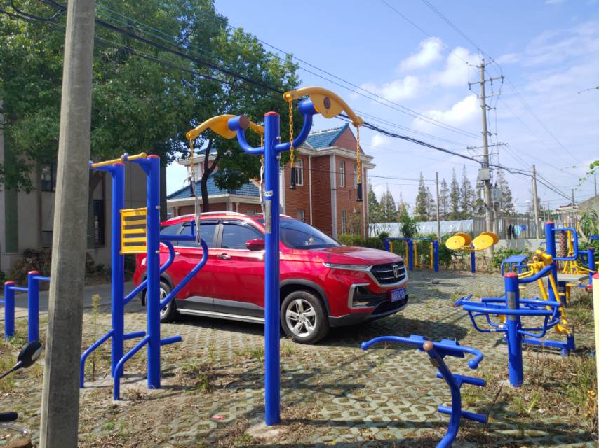 浜東村十二隊(duì)健身點(diǎn)