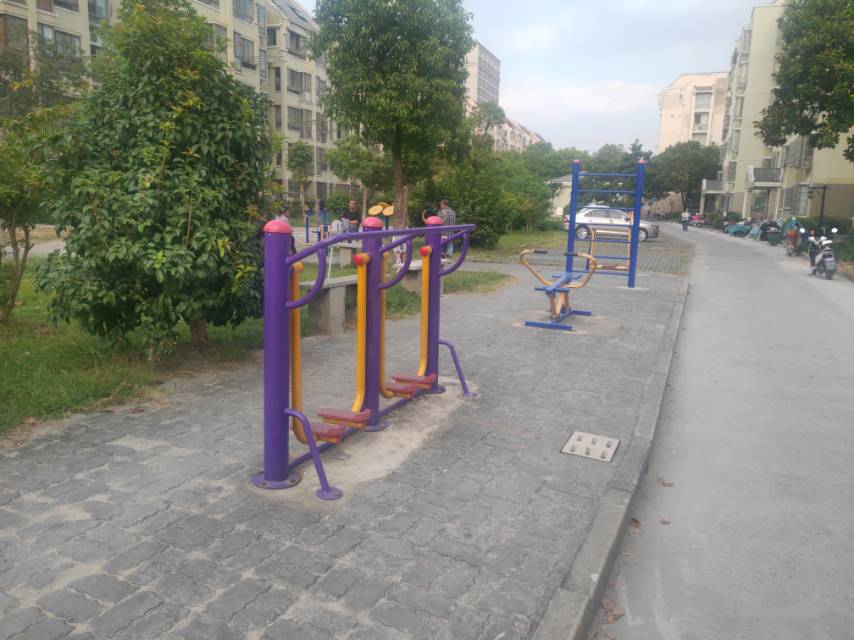 三星小區(qū)健身點(diǎn)