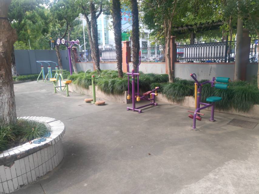 榮樂三村健身點(diǎn)