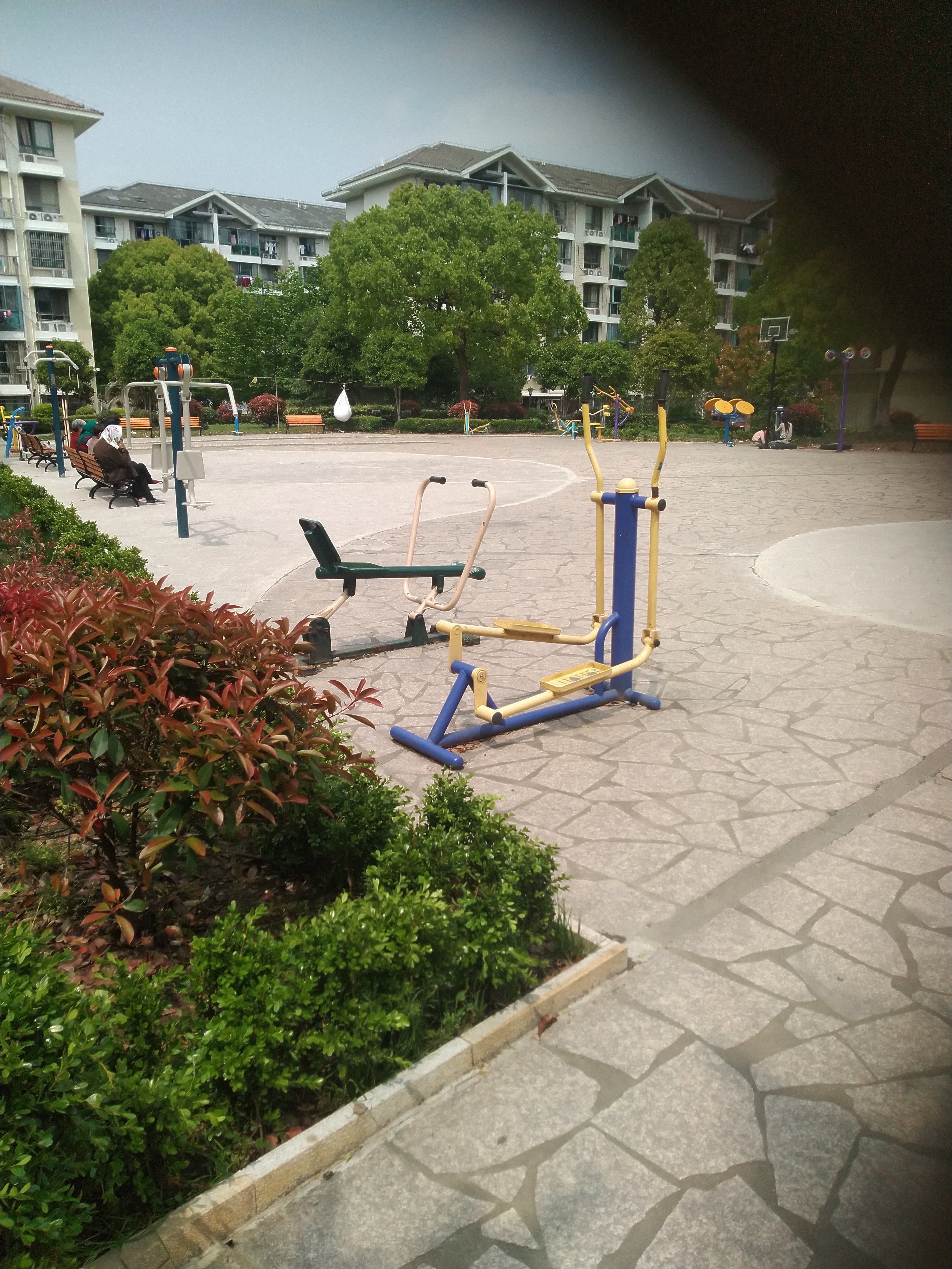 東渡園景苑健身點(diǎn)