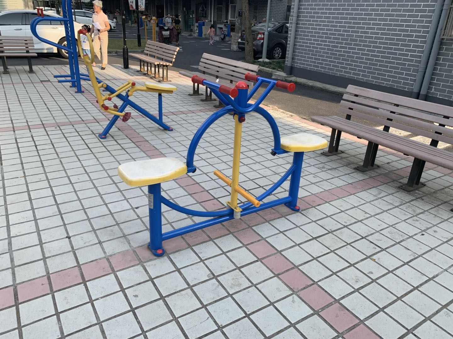 下肢康復(fù)器