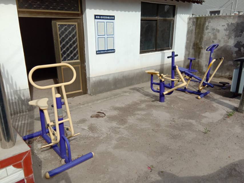 堡鎮(zhèn)小漾村漾東8隊(duì)健身點(diǎn)
