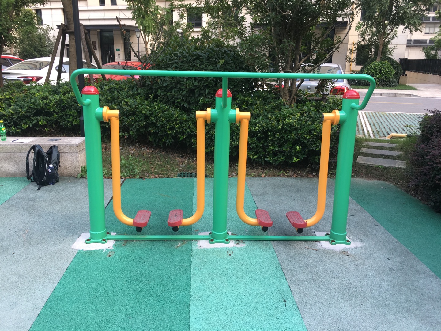 兩聯(lián)漫步機(jī)