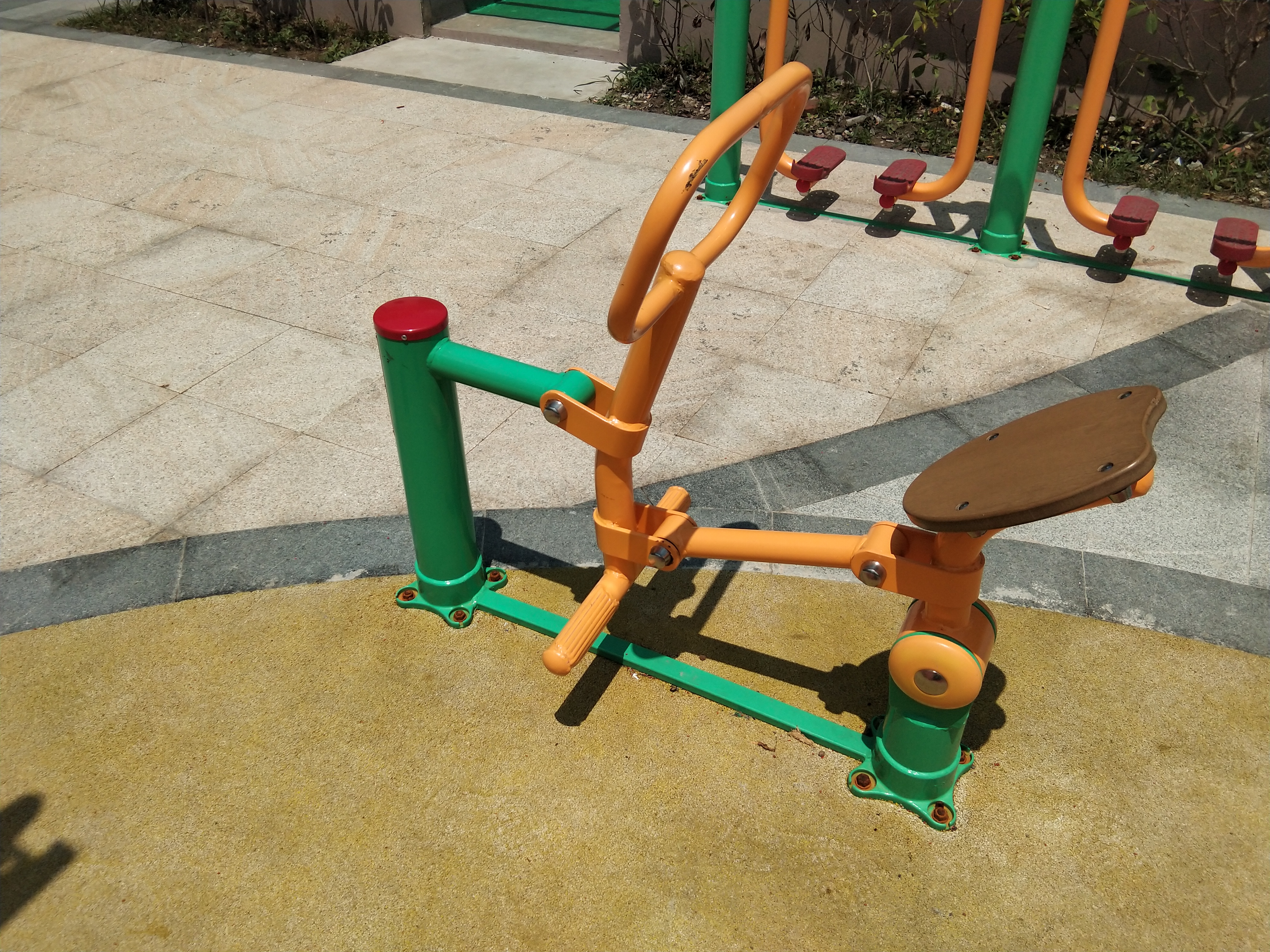 騎馬機(jī) 騎馬機(jī)