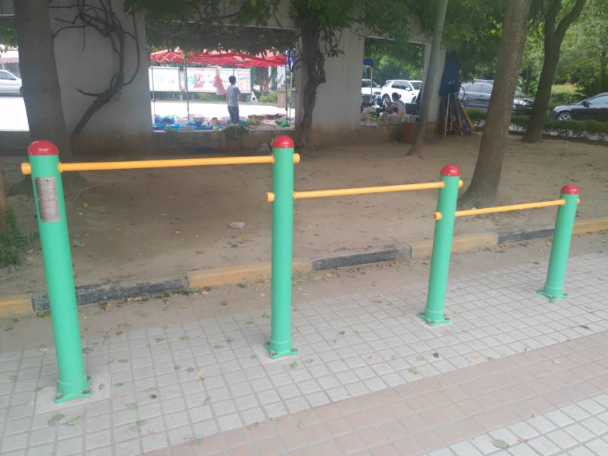 多聯(lián)壓腿架 多聯(lián)壓腿架