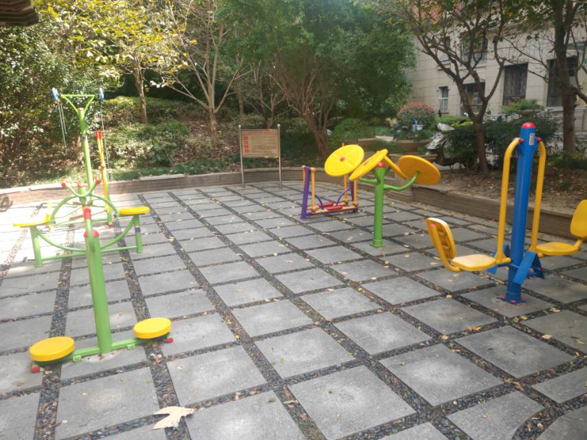 薔薇二期健身點(diǎn)1