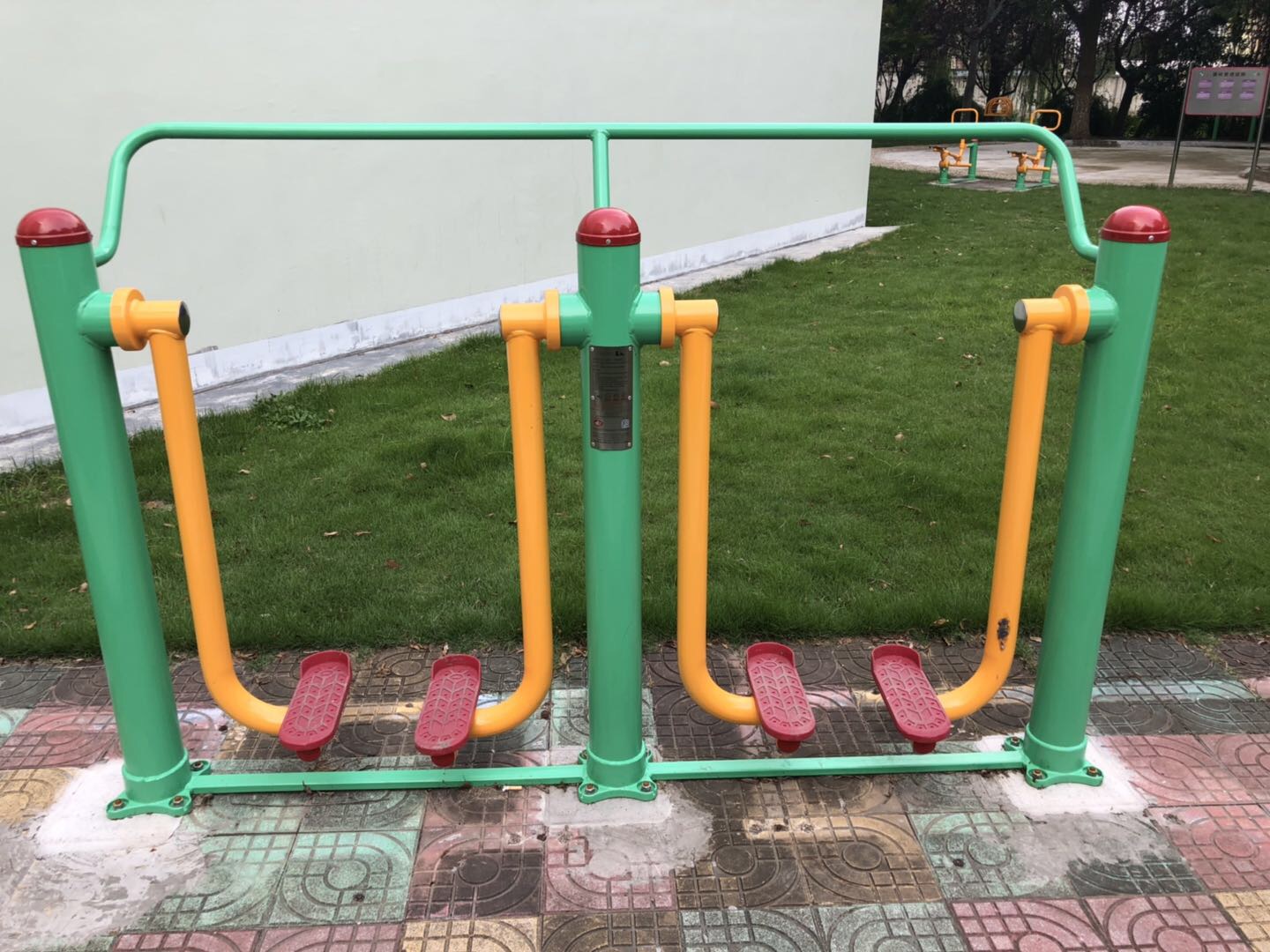 兩聯(lián)漫步機