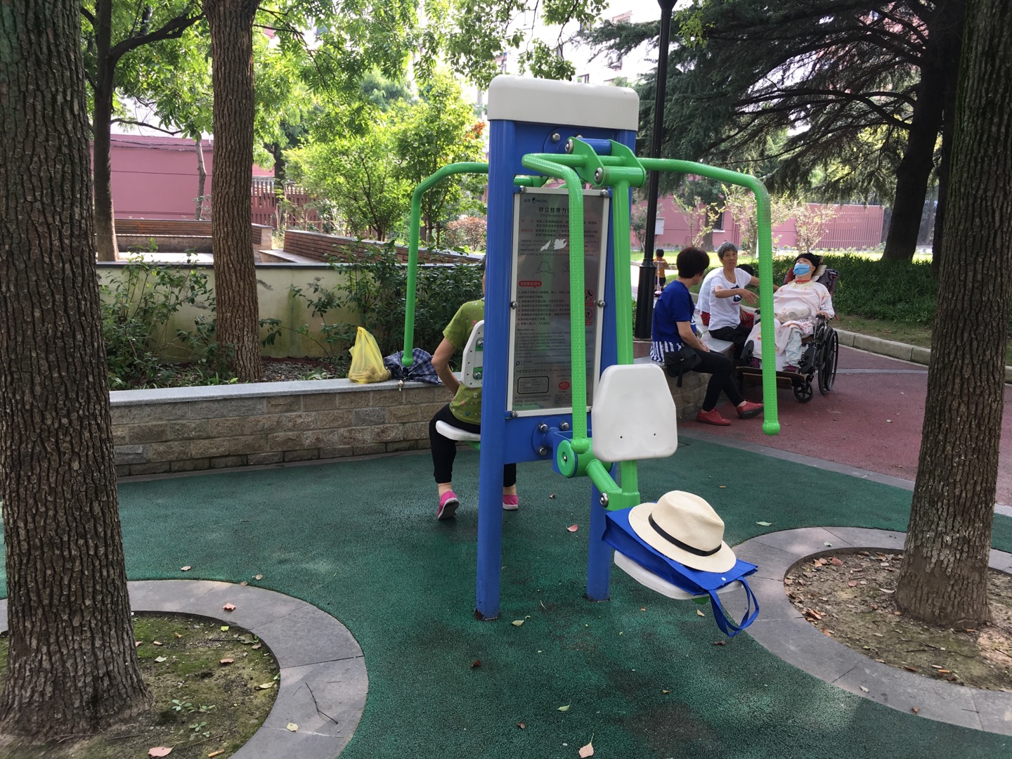 雙立柱前推訓(xùn)練器